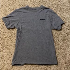 Men’s Patagonia T-shirt size medium